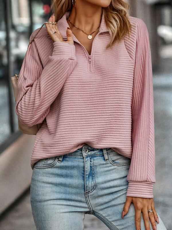 Locker sitzender Rollkragenpullover