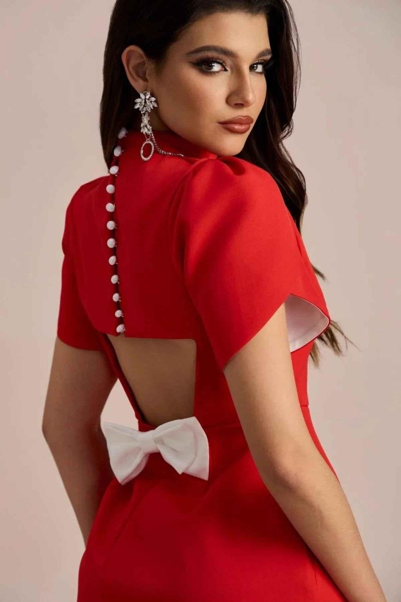 Lorena – Red mini dress with stand-up collar, back cut-out & bow