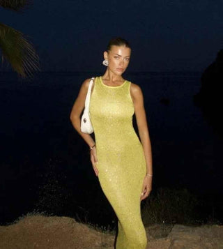 Lumi – Glitzerndes Strickkleid in Maxilänge mit Racerback - Cecile LavelleGelb