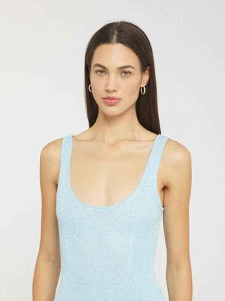 Lumi – Glitzerndes Strickkleid in Maxilänge mit Racerback - Cecile LavelleBlau