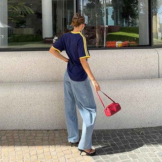Luna – Weites Trikot - Oberteil im Retro - Stil mit sportlichen Details - Cecile LavelleBlau