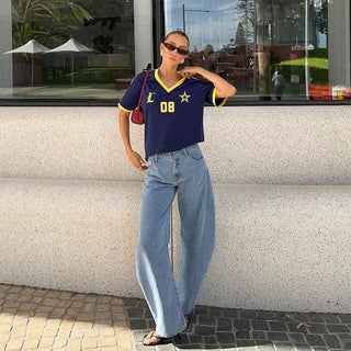 Luna – Weites Trikot - Oberteil im Retro - Stil mit sportlichen Details - Cecile LavelleBlau