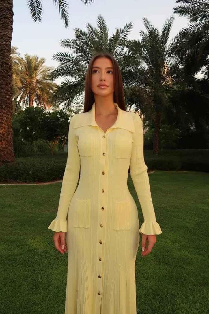 Mara – Elegant Shirt Dress with Button Placket in Pastel Yellow