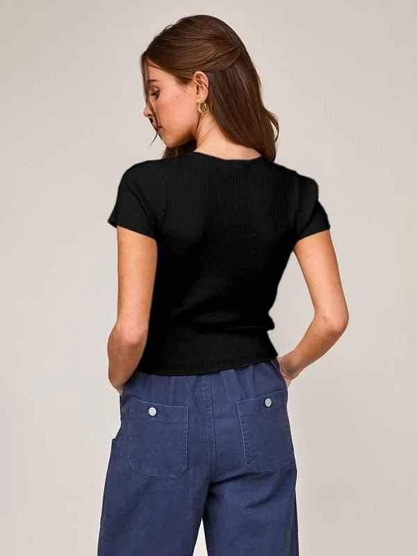 Mia – ribbed short-sleeve top with satin bows and cut-out detail