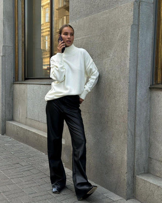 mia – oversized rollkragenpullover mit strukturdetails - Cecile LavelleWeiss