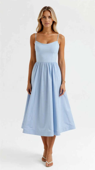 Schlichtes Midikleid mit Taillierung