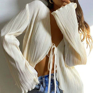 Noa – Plissee - Bluse mit Bindeschleife und Volantkante - Cecile LavelleBeige