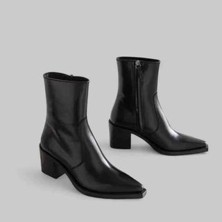 Lina – Elegante Echtleder-Stiefeletten mit Absatz & Spitz zulaufender Form