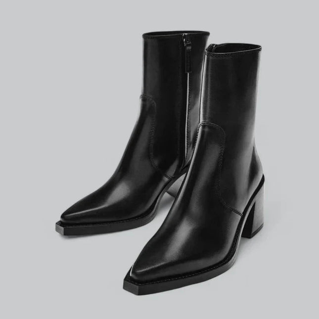 Lina – Elegante Echtleder-Stiefeletten mit Absatz & Spitz zulaufender Form