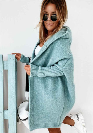 Oversize Strickjacke mit Kapuze - Cecile LavelleHellblau