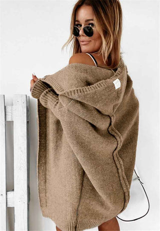 Oversize Strickjacke mit Kapuze - Cecile LavelleHellblau