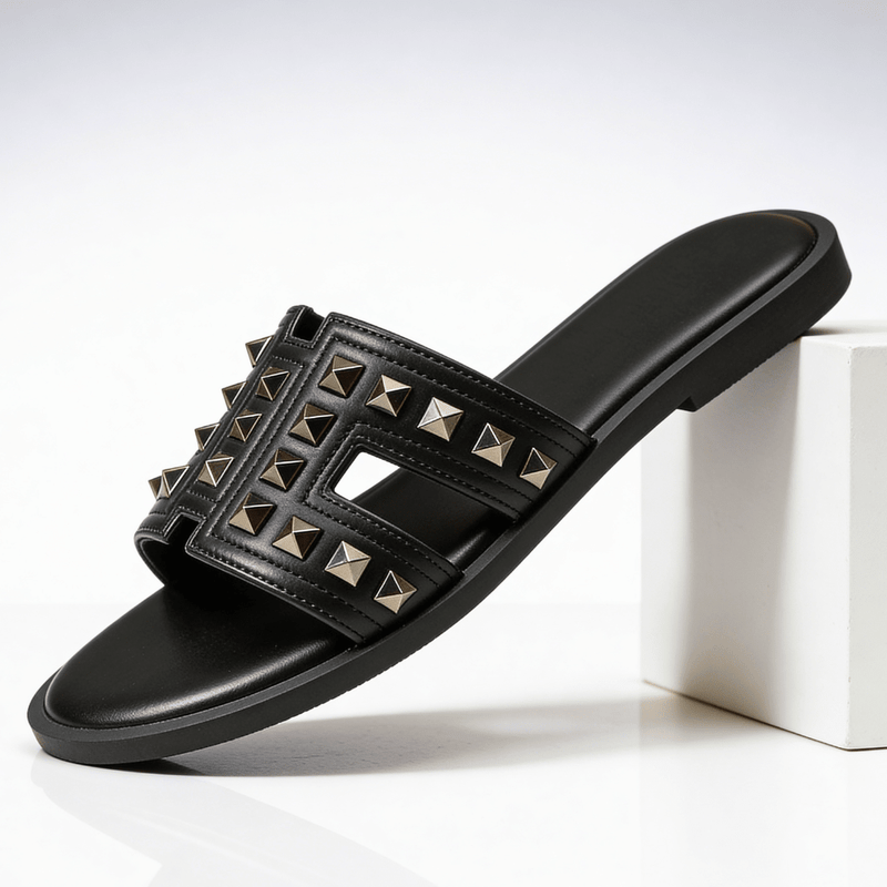 Elegant women's sandals with studs