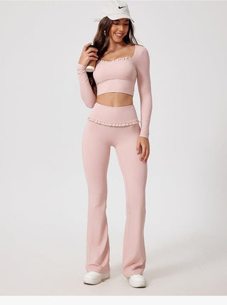 Rina – Flared Yoga Pants mit Rüschendetail & High Waist - Cecile LavelleWeiß