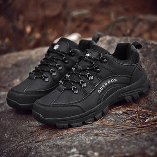Robuste Herren Wanderschuhe Für Outdoor Und Trekking - Cecile LavelleSchwarz