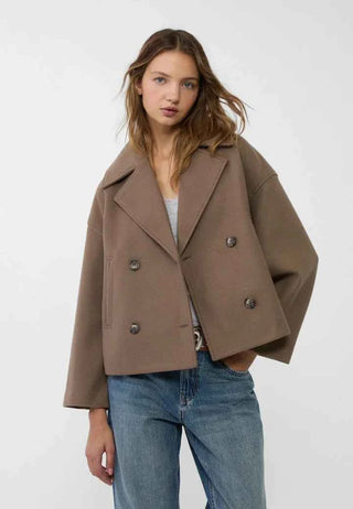 Taillierte Kurzjacke ohne Schnickschnack