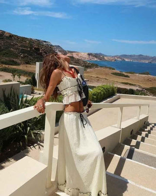 Sofia – Zweiteiliges Boho - Set mit Rüschen und Schnürdetails - Cecile LavelleWeiß