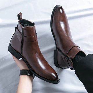 Stiefelette Herren mit Schnalle in Braun