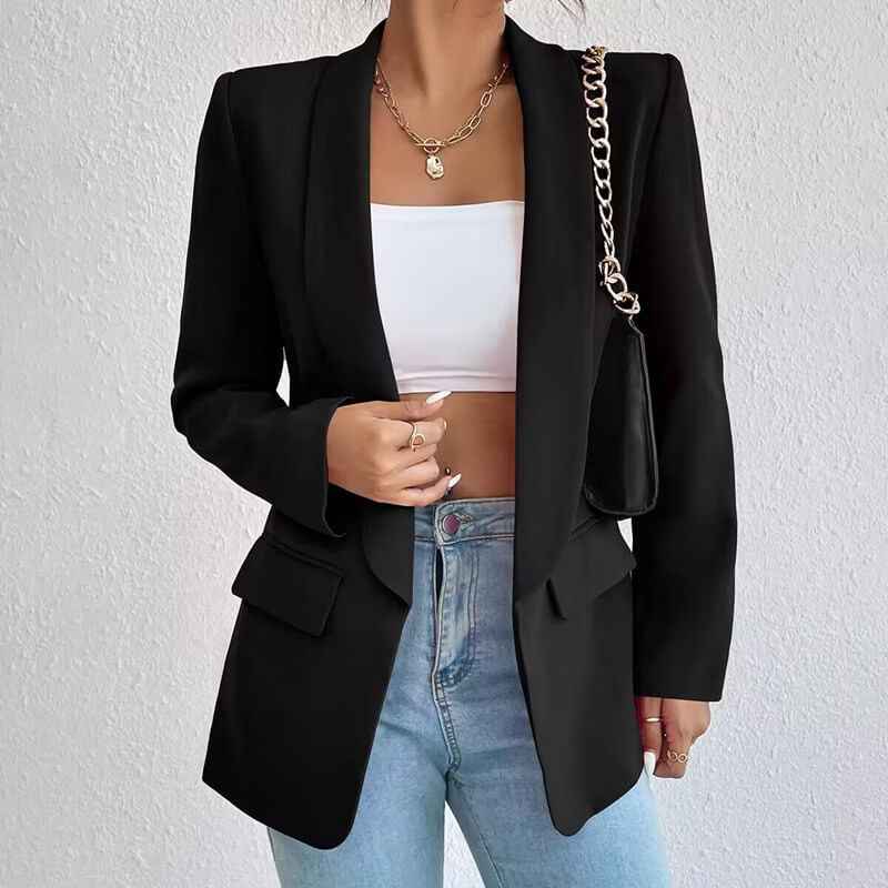 Figursyet blazer med puristisk snit
