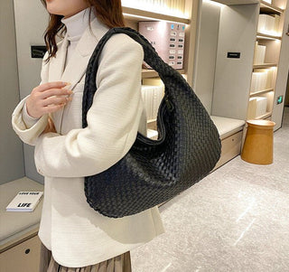 Tote - Bag mit Viel Stauraum - Cecile LavelleSchwarz