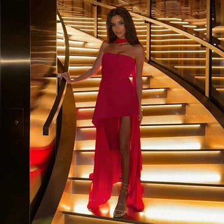 valentina – asymmetrisches abendkleid mit chiffon - schleppe & schlitz - Cecile LavelleRot