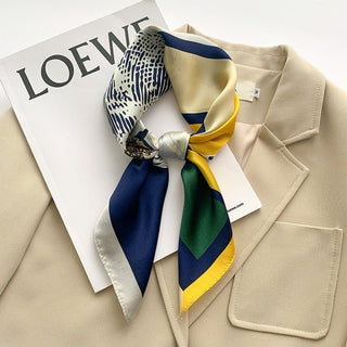 Valentina – Damenschal mit Pferdedruck - Cecile LavelleGelb