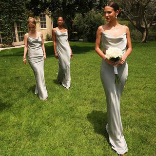 Amélie – Rückenfreies Maxikleid mit floraler Verzierung