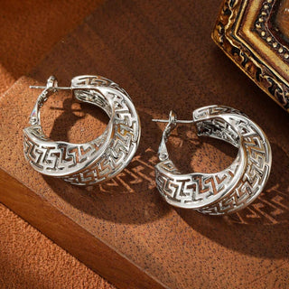 Valeria – Luxuriöse Creolen mit geometrischem Muster in Gold oder Silber - Cecile LavelleSilber