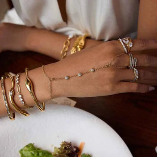 Verlobungsring Tropfenform Gold - Cecile LavelleGold