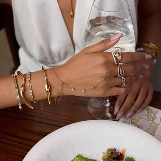 Verlobungsring Tropfenform Gold - Cecile LavelleGold