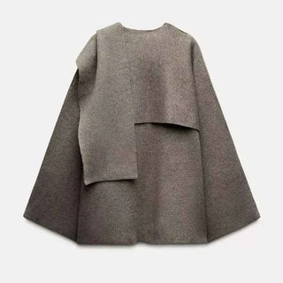 Weich fallender Poncho mit Oversize-Schnitt