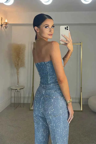 Glamour-Jumpsuit mit schimmernder Spitze