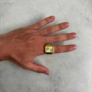 Zeitloser Charme Ringuhr - Cecile LavelleSilber